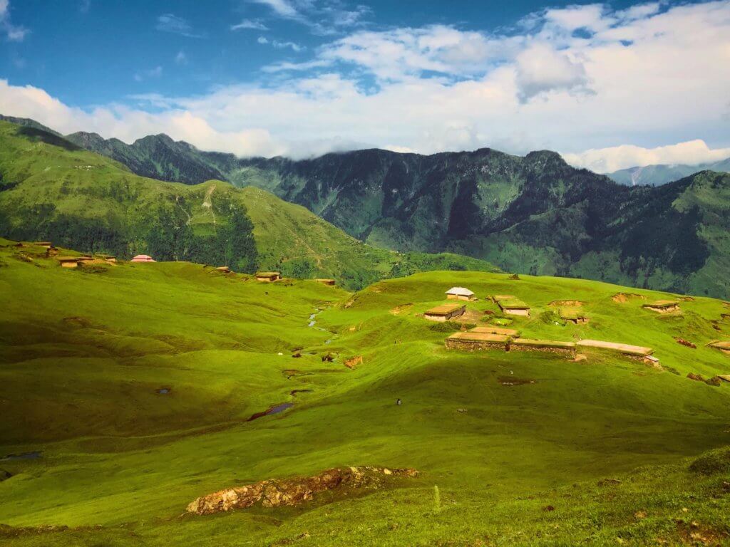 Mountain ranges in Kashmir, India
